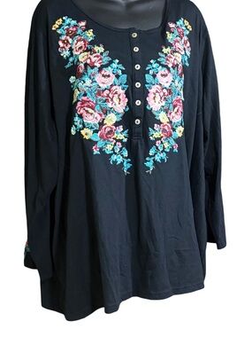 Women within Black Henley Embroidered Floral front 4x